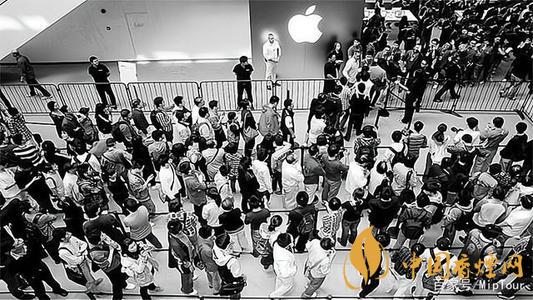 iPhone12開(kāi)售排隊(duì) 蘋果iPhone12您搶到了嗎？