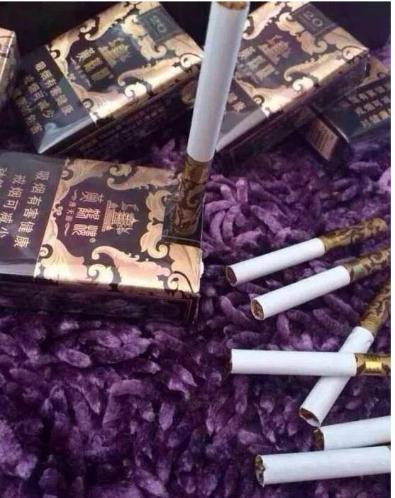 黃鶴樓漫天游，除了短貴沒別的毛病